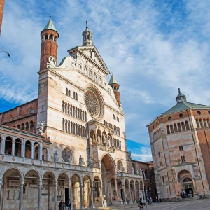 Emilia Romagna - Parmezán, prosciutto a Ferrari - Taliansko