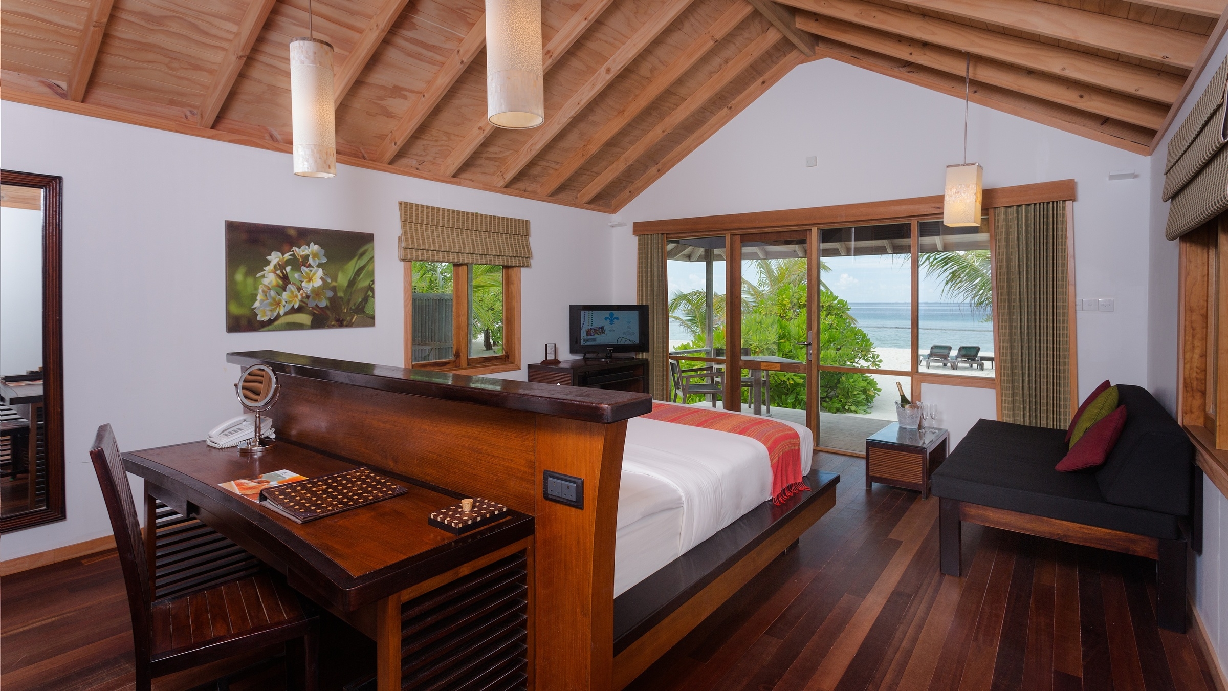 Room image 1 - Beach Villa