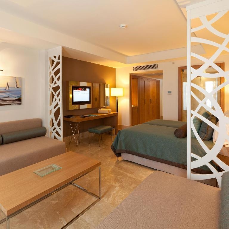 Room image 3 - Štandardná izba s výhľadom na krajinu