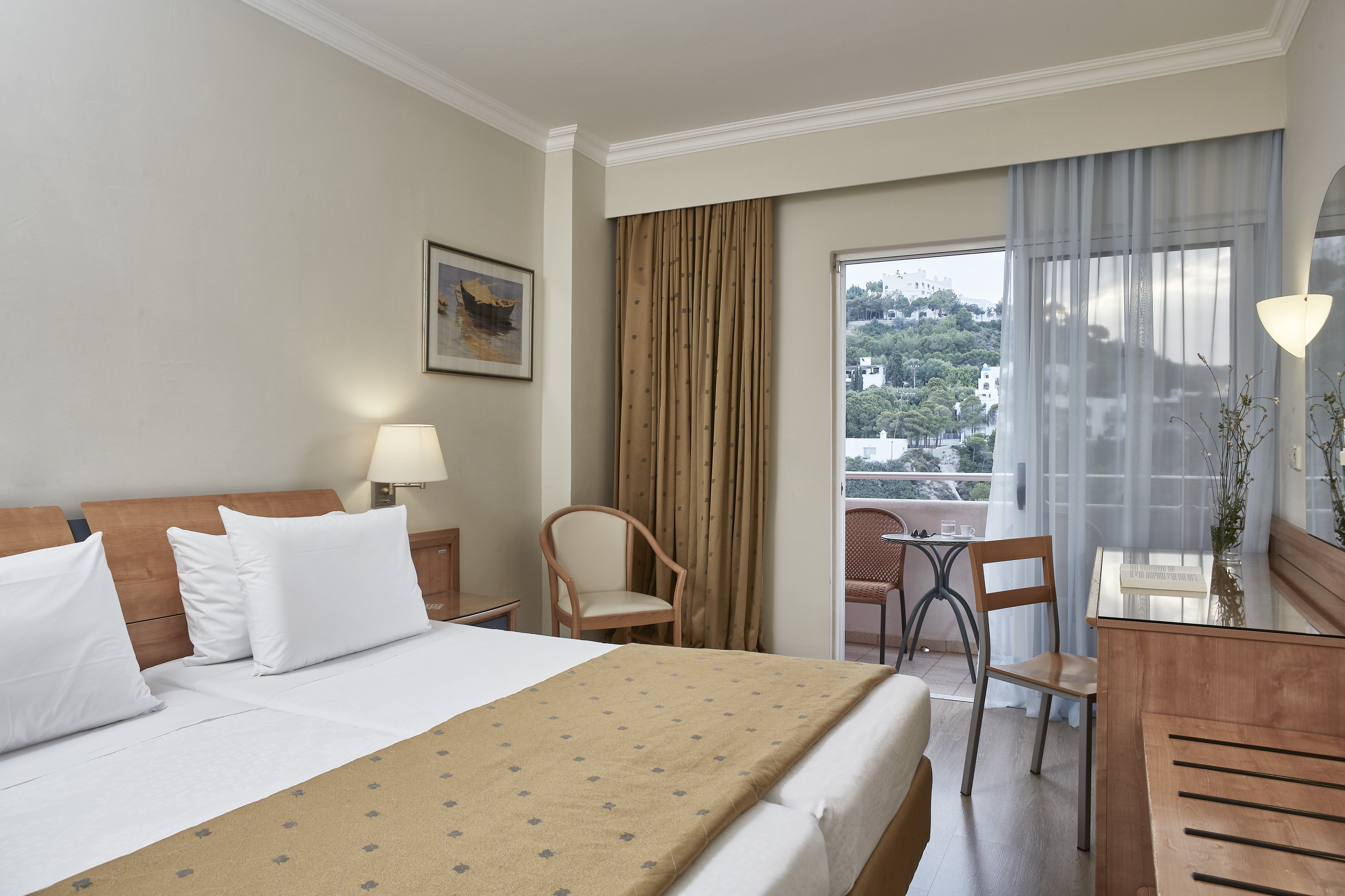 Room image 1 - Štandardná izba, výhľad záhrada a okolie