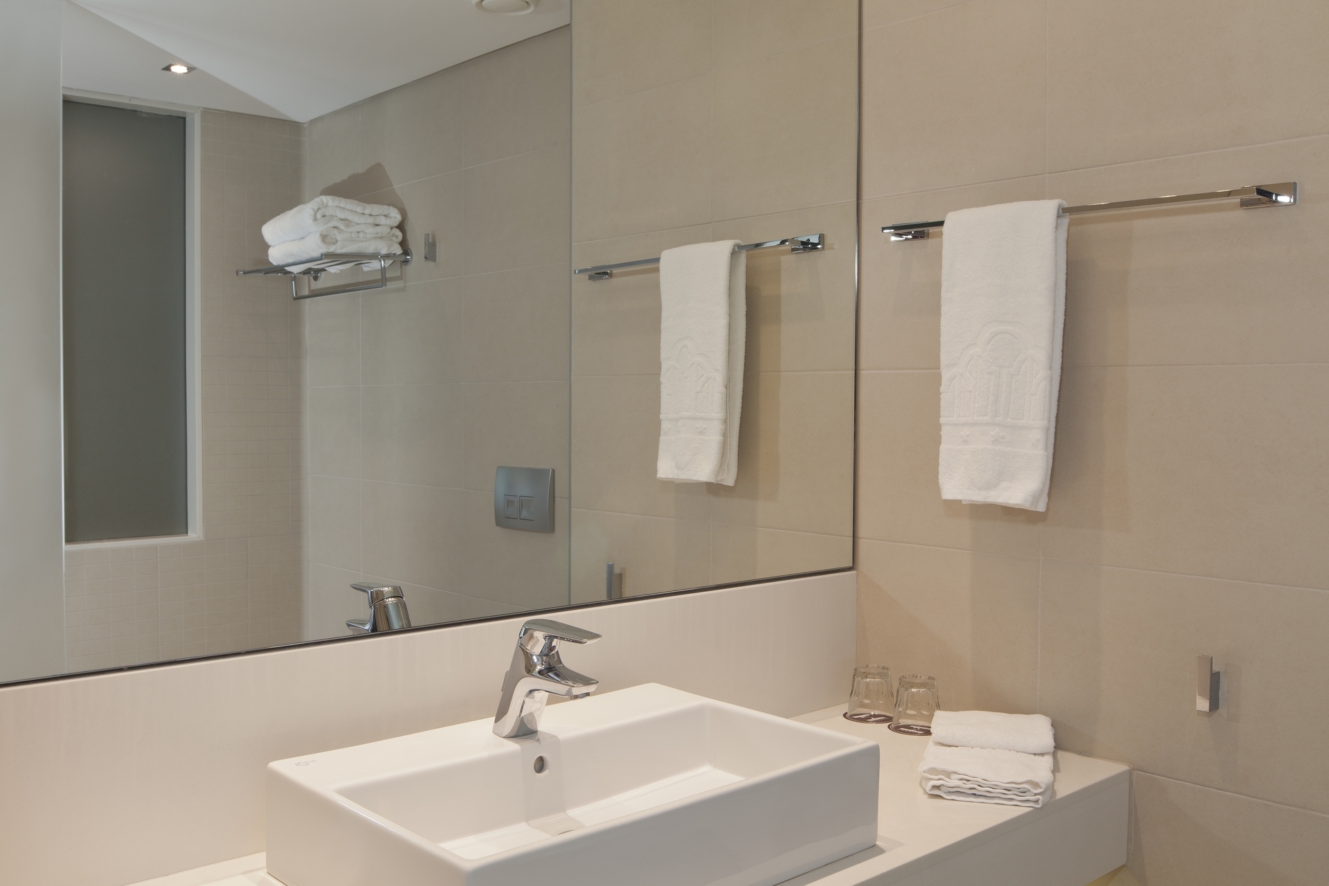 Room image 1 - Deluxe izba, výhľad bazén