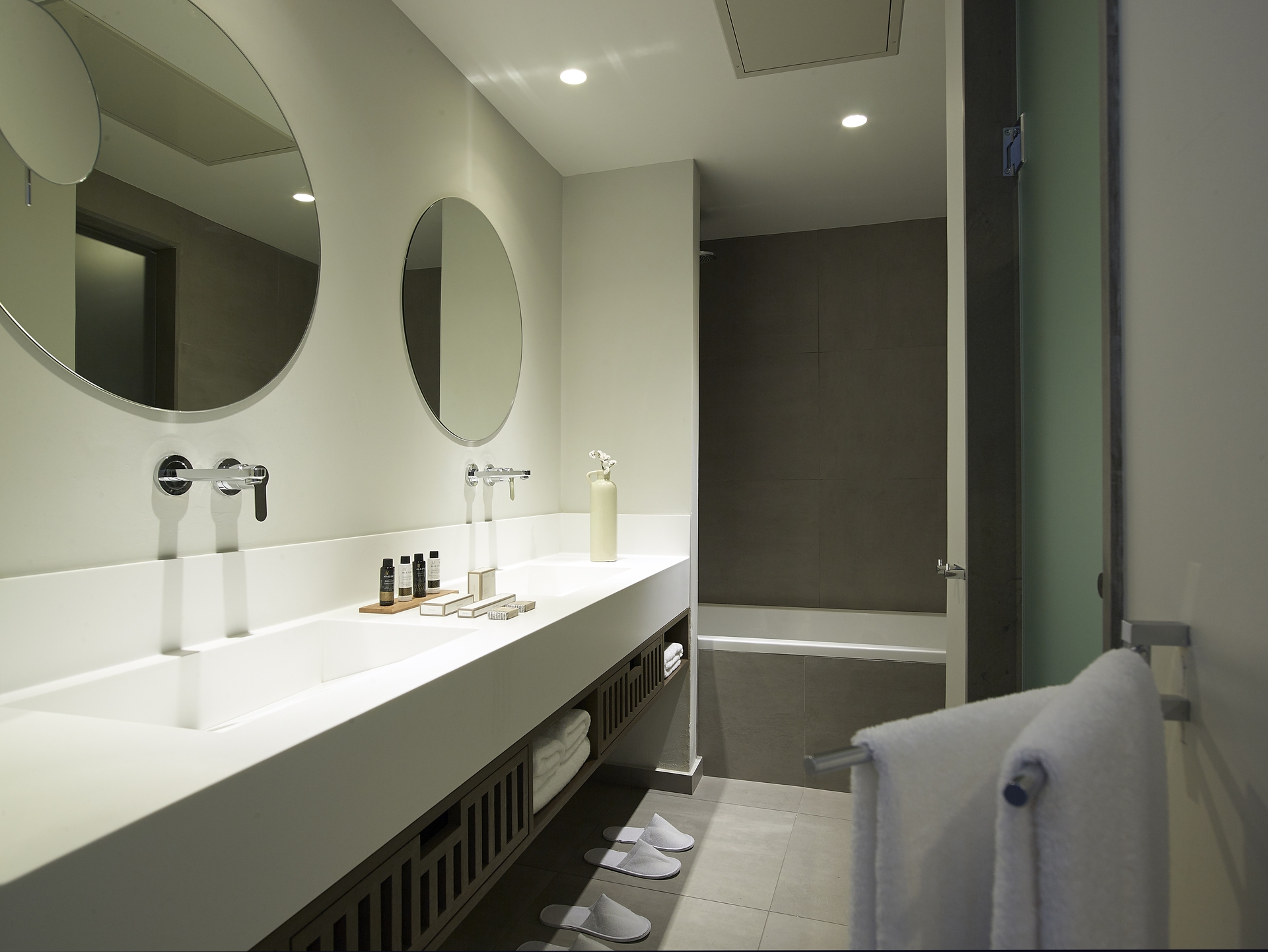 Room image 2 - Izba s výhľadom na more