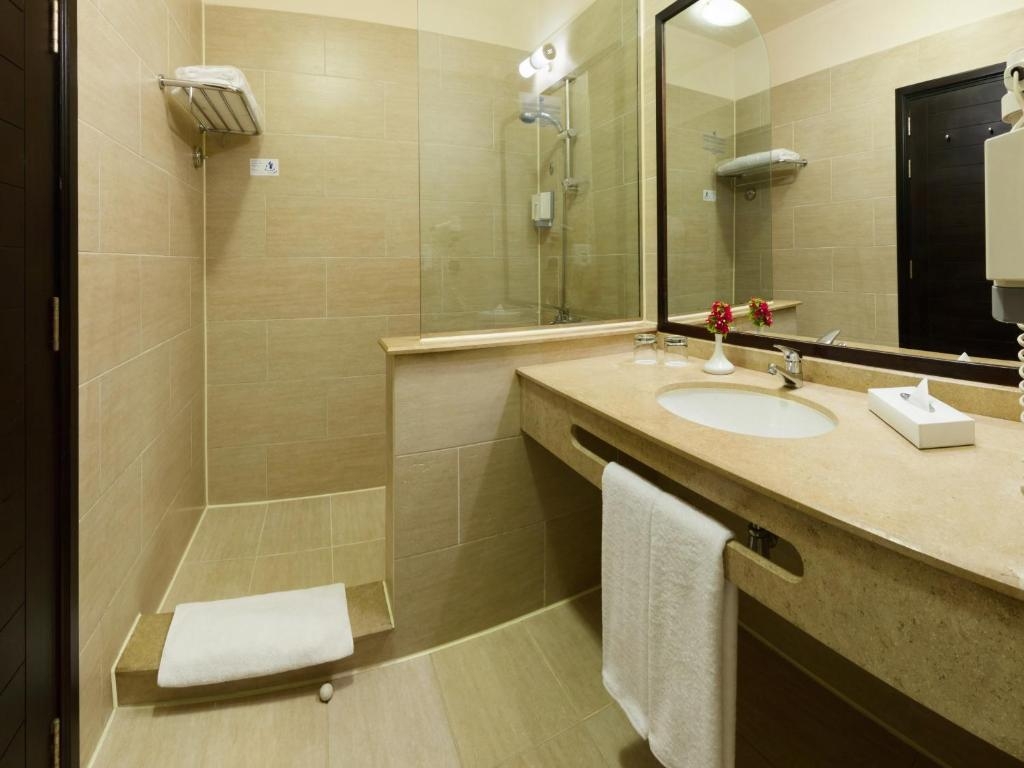 Room image 1 - Rodinná izba, výhľad bazén