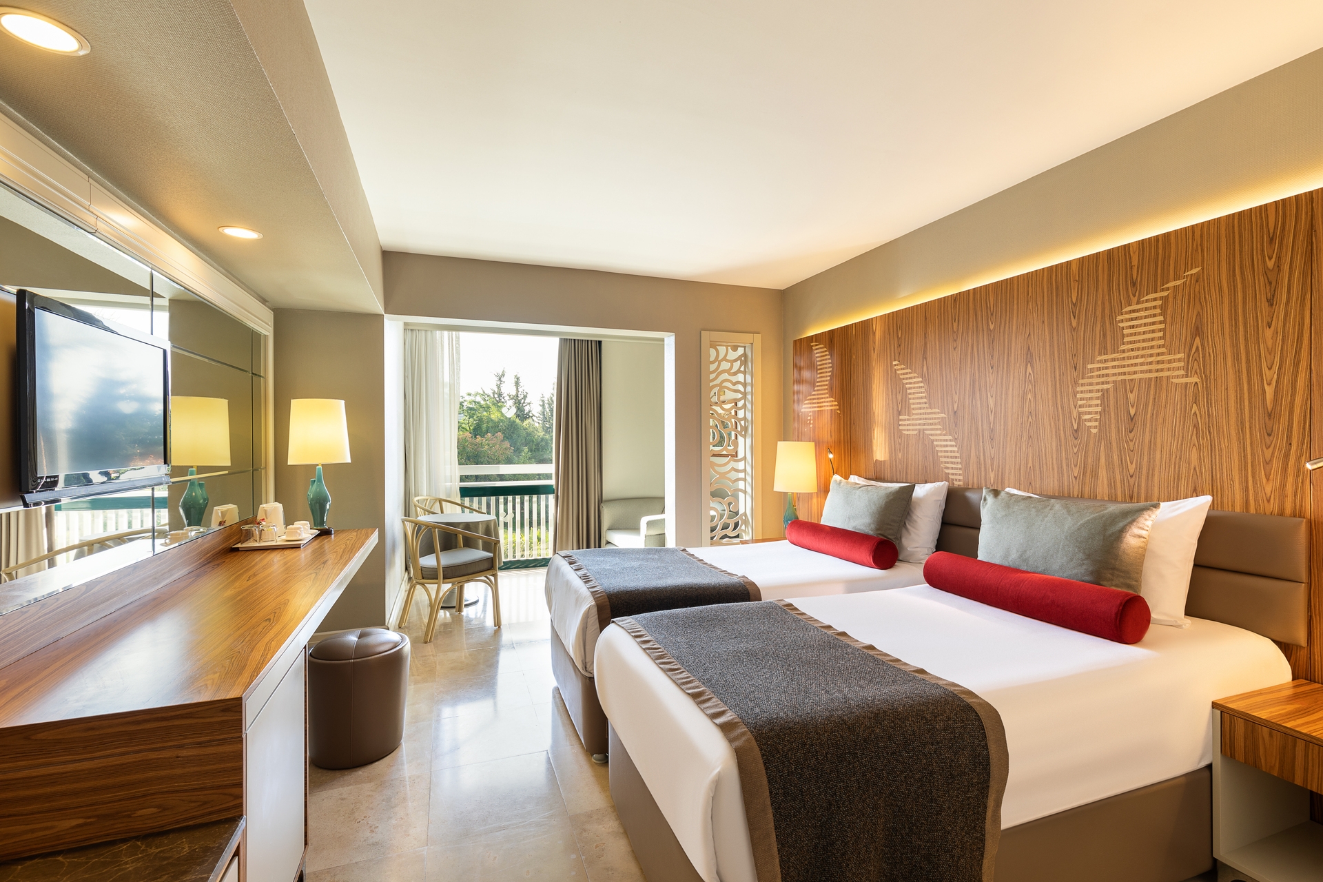 Room image 2 - Štandardná izba s francúzskym balkónom