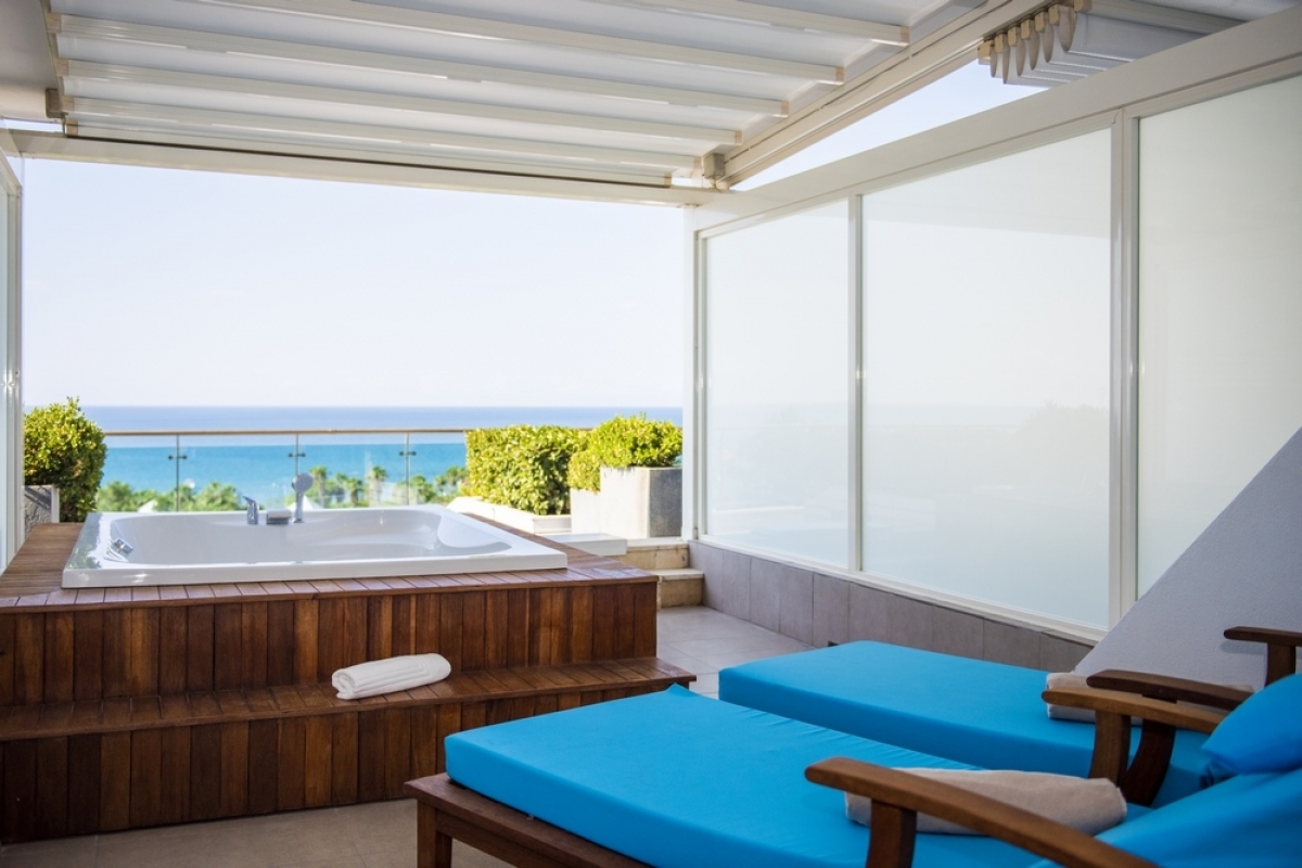 Room image 2 - Izba Deluxe s terasou a jacuzzi