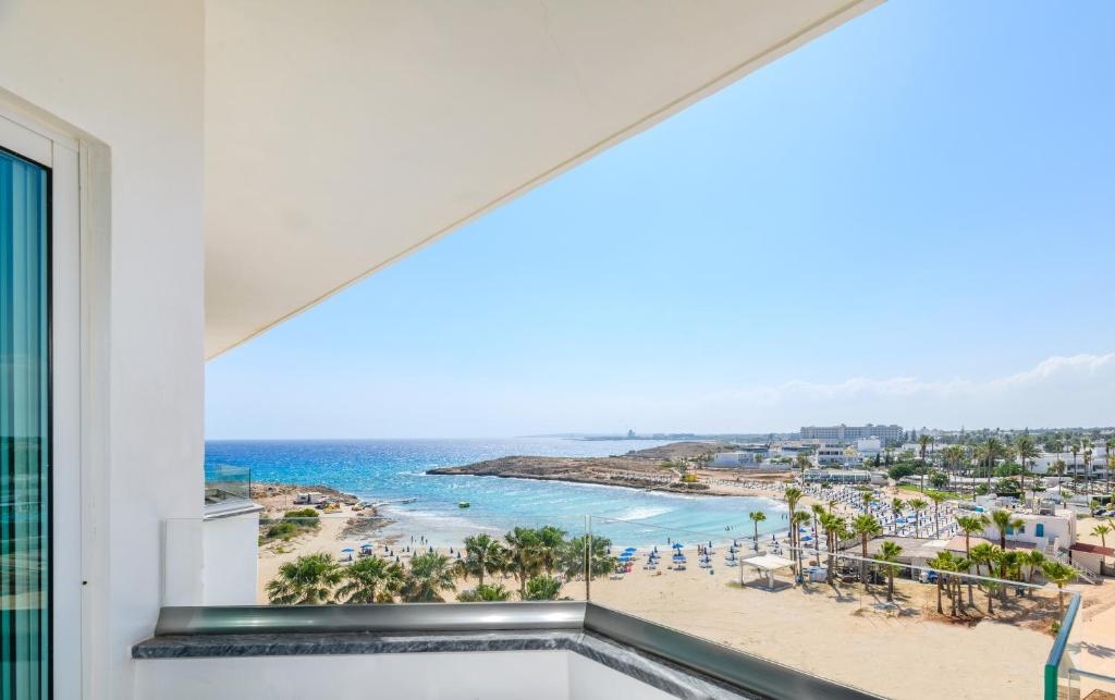 Room image 3 - Deluxe izba s výhľadom na more