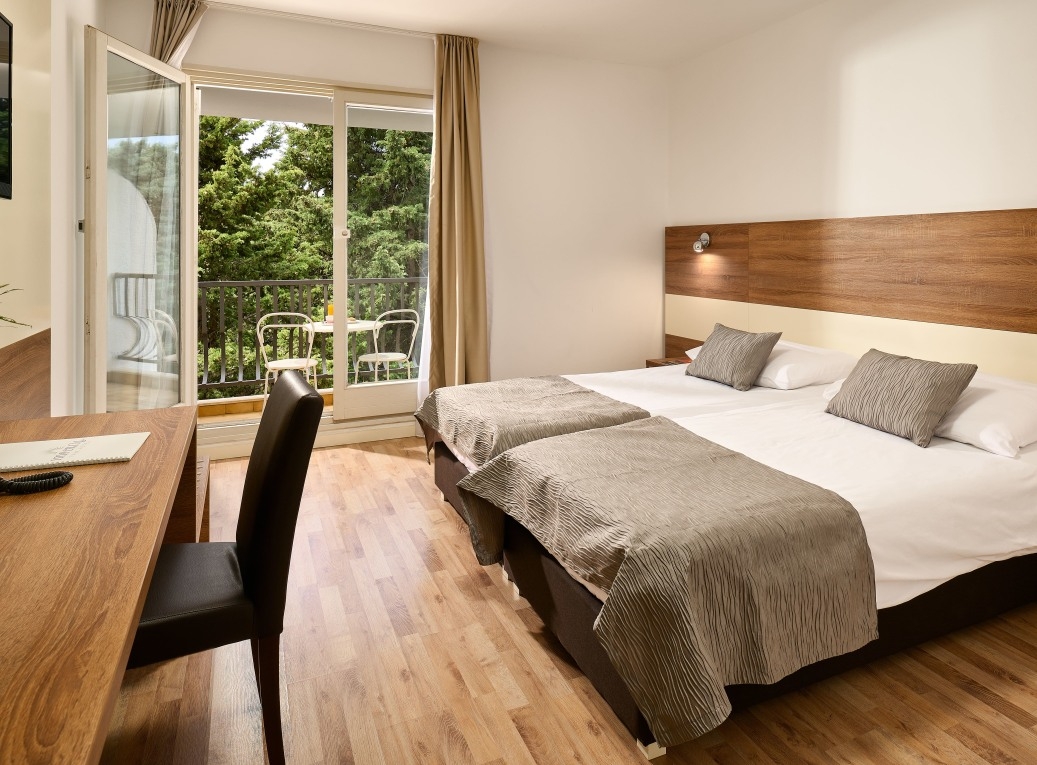 Room image 4 - Dvojlôžková izba štandard s možnosťou prístelky(hotel)