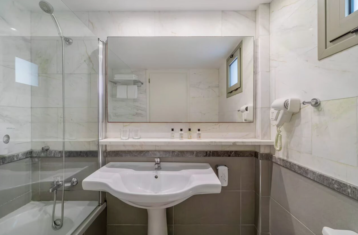 Room image 1 - Bungalov