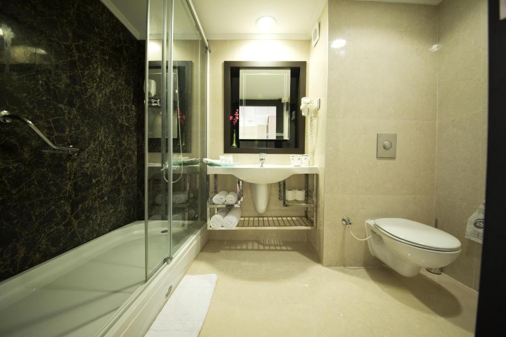 Room image 1 - Štandardná izba v hlavnej budove