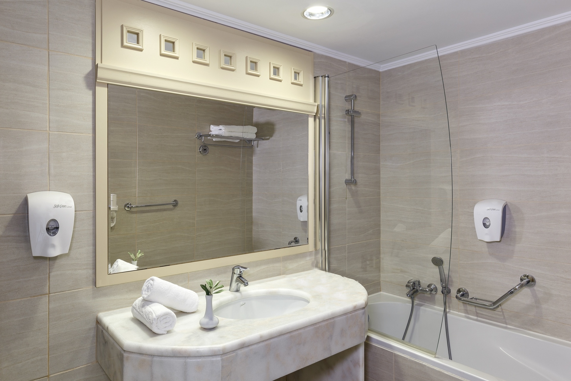 Room image 2 - Bungalov