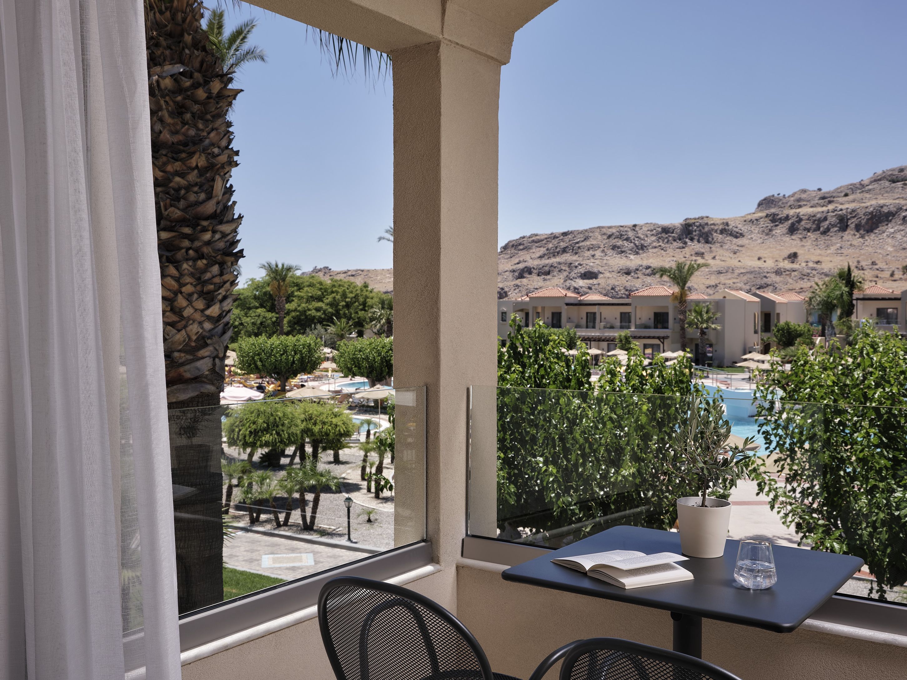 Room image 8 - Bungalov