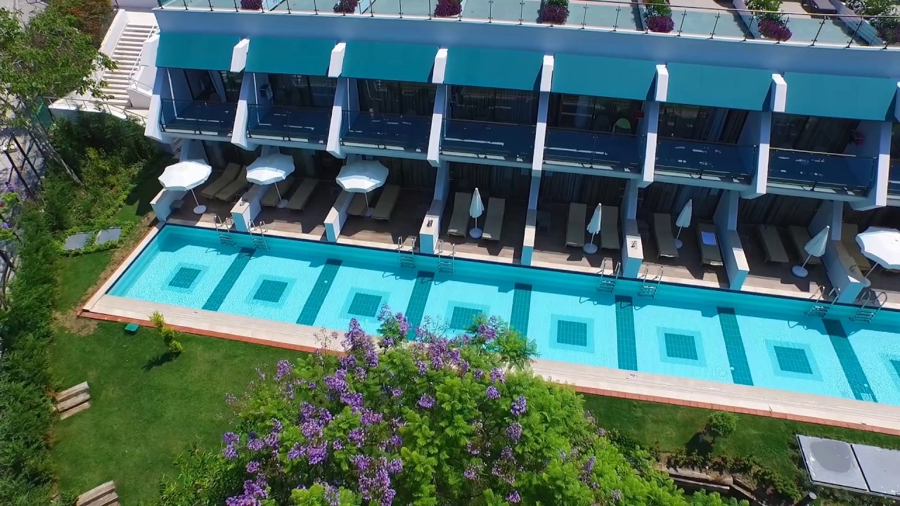 Room image 1 - Swim-up izba