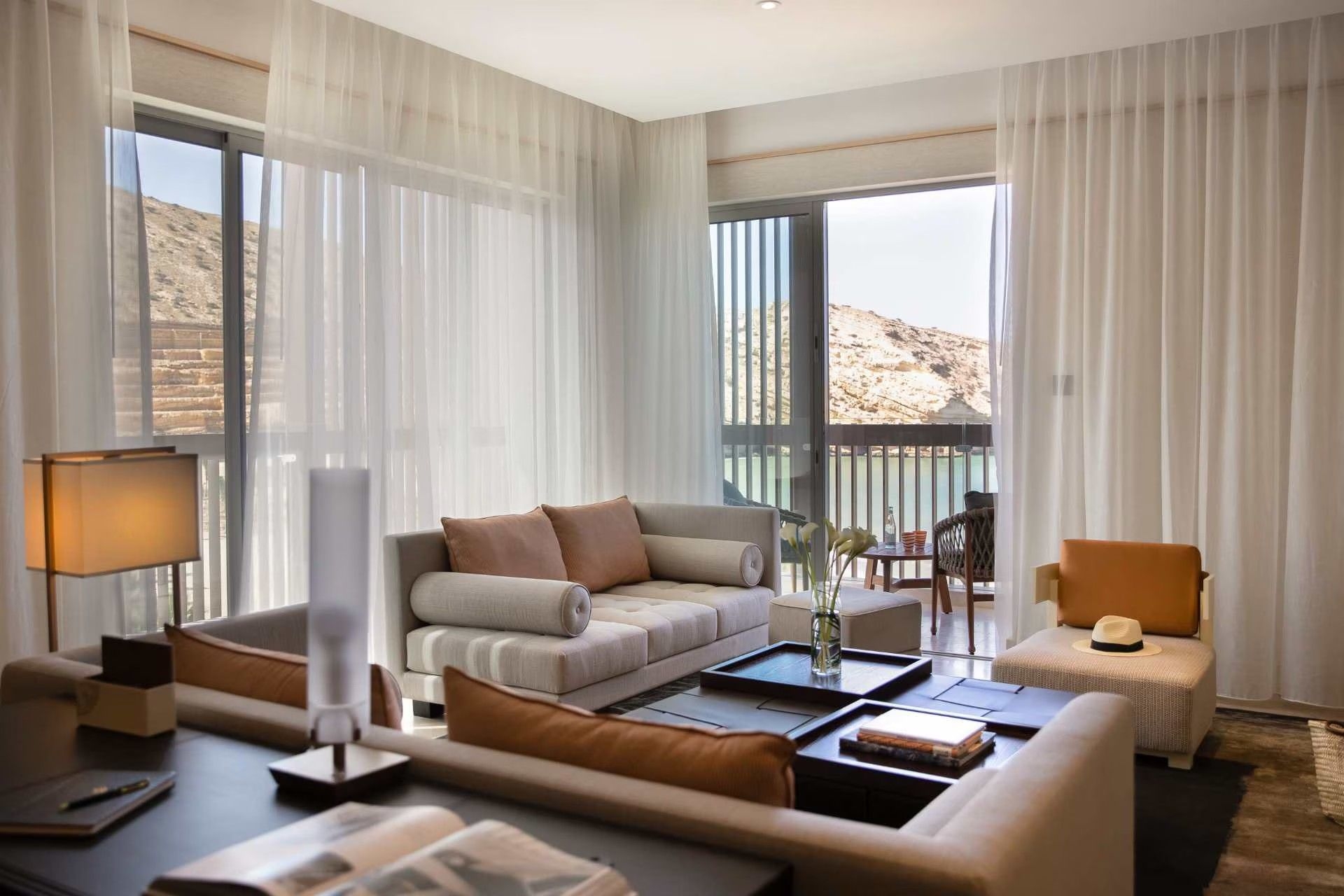 Room image 2 - Suita s výhľadom na more