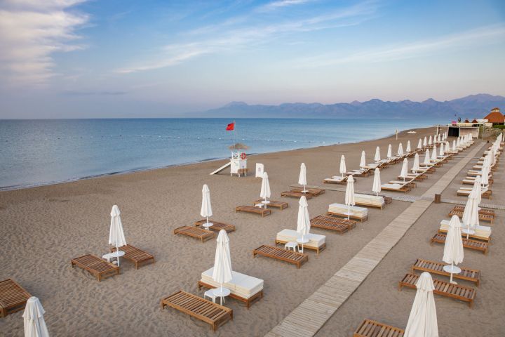 Hotel Lara Barut Collection