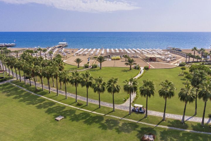 Hotel Lara Barut Collection