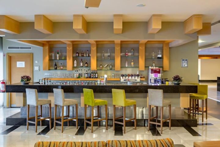 Hotel Royal Wings