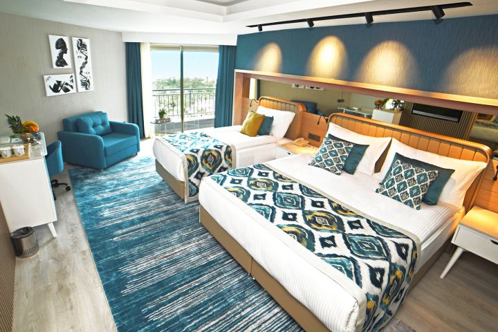 Hotel Royal Wings
