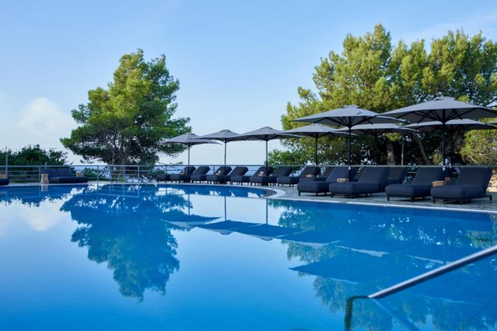 White Rocks Hotel