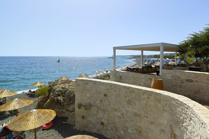Areál Kakkos Beach