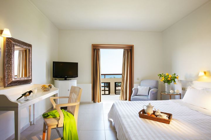 Izba v Grecotel Meli Palace