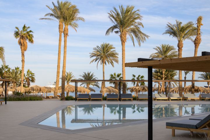 Hotel Serry Beach Resort