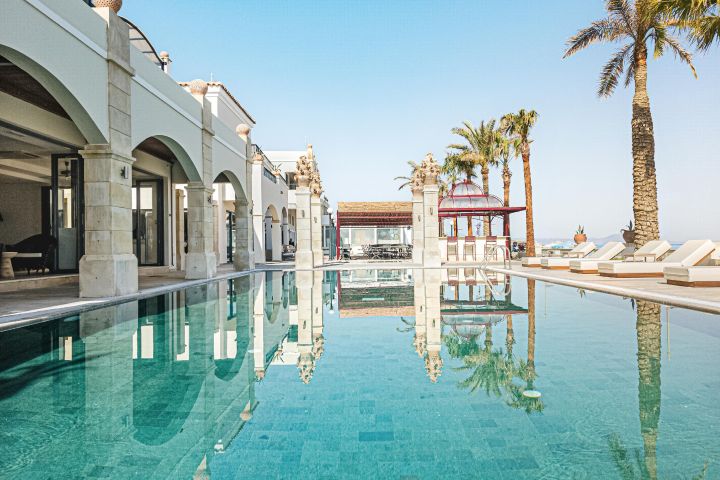Hotel Grecotel Plaza Beach House