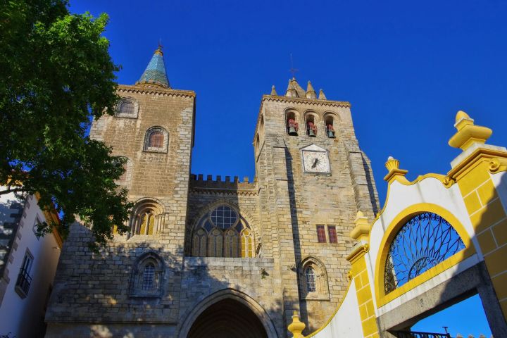 Katedrála Évora, poznávací zájazd, Portugalsko