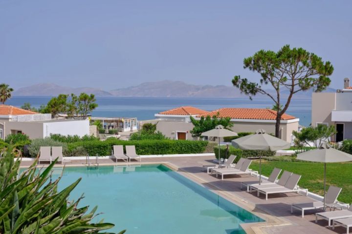 Atlantica Marmari Palace