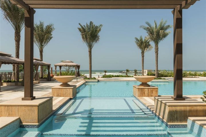 Bazén Hotel Ajman Saray