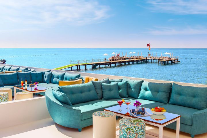 Posedenie v Rixos Premium Belek