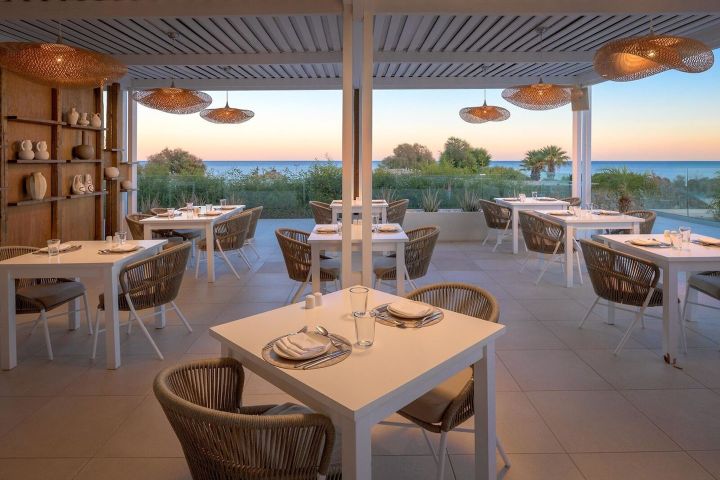 Gennadi Grand Resort