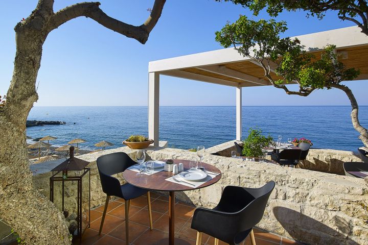 Reštaurácia v Kakkos Beach