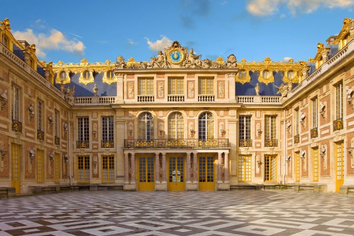 Versailles