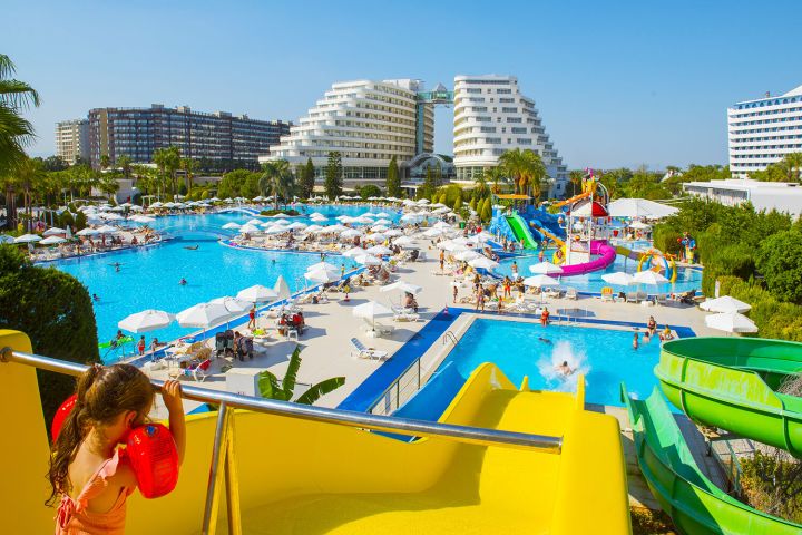 AreálvMiracleResort