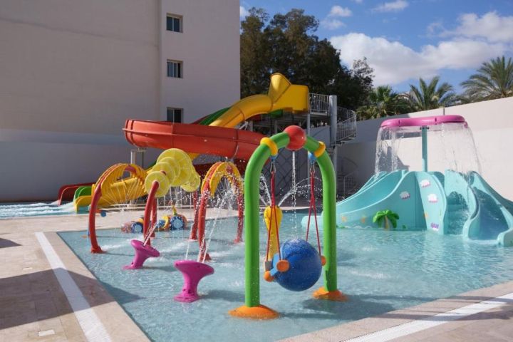Marhaba Club_destky bazen