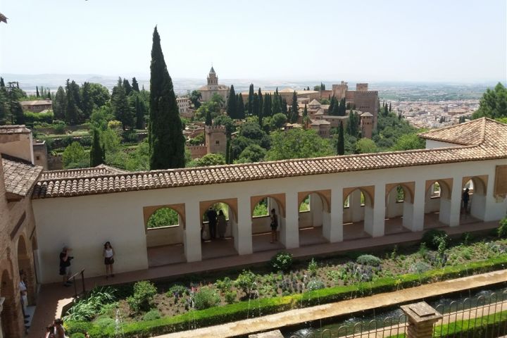 Pamiatky a architektúra
