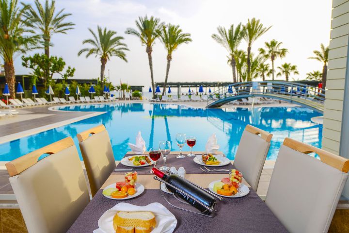 Raňajky v Sandy Beach